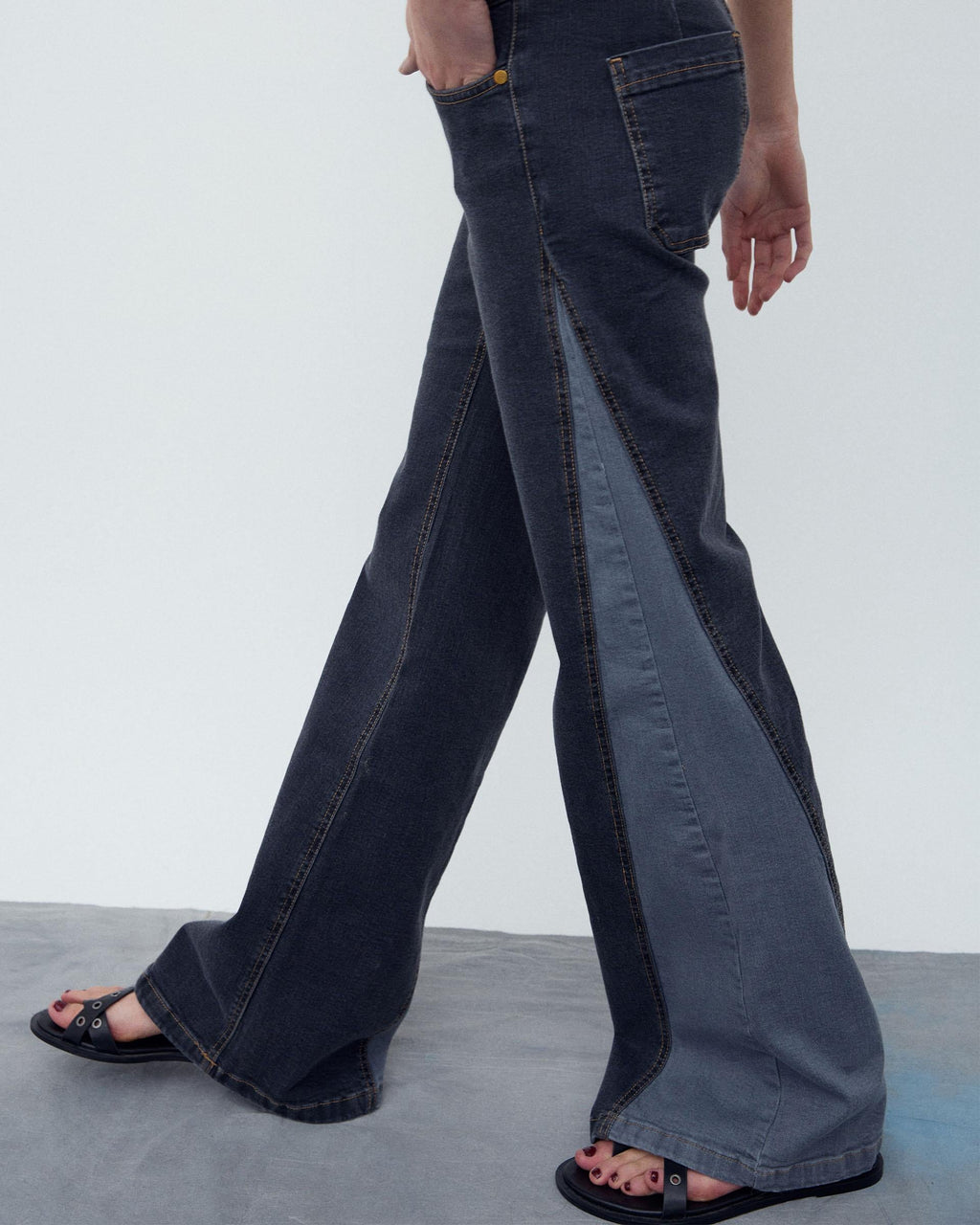 Jeans Cuñas Lateral Negro