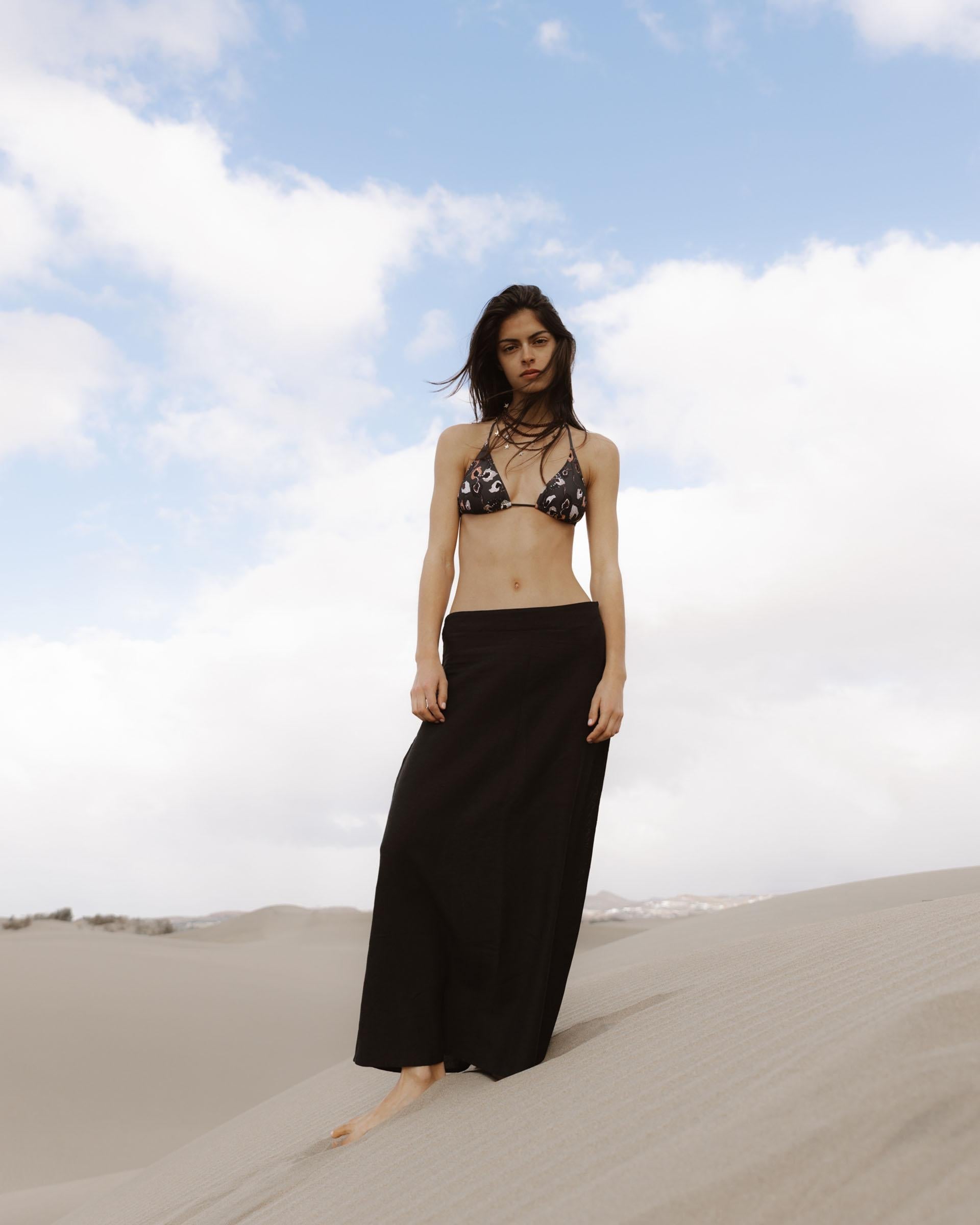 Top Bikini Flores Antracita