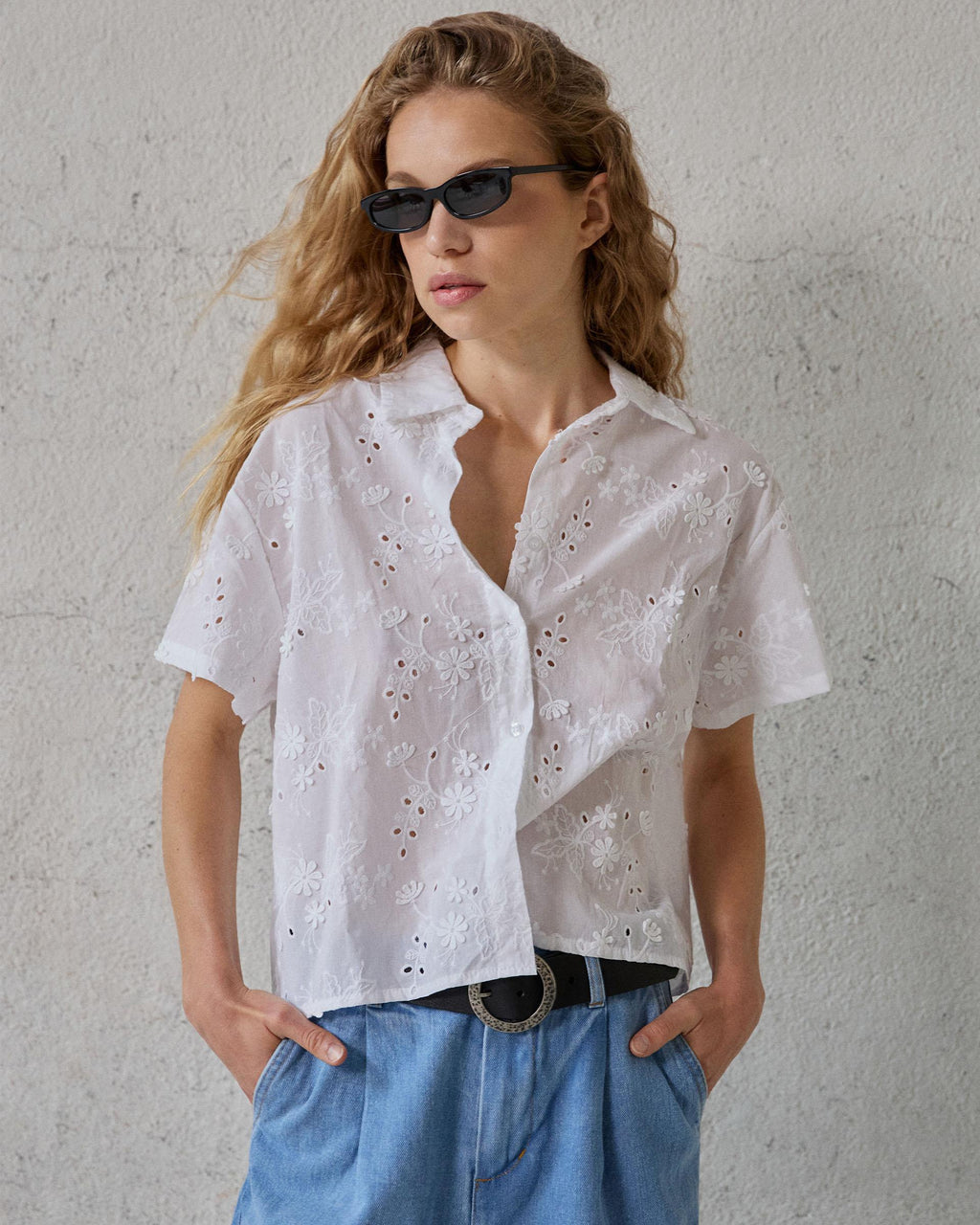Camisa Manga Corta Troquelados Blanca