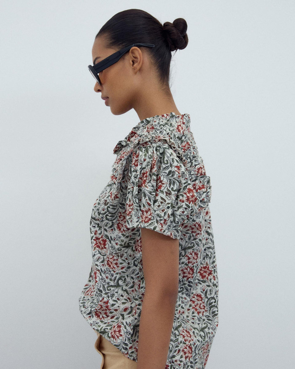 Blusa Manga Abullonada Volante Estampada Multicolor