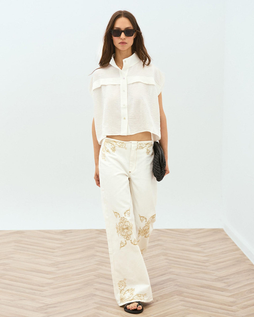 Blusa Sin Mangas Hombreras Blanca