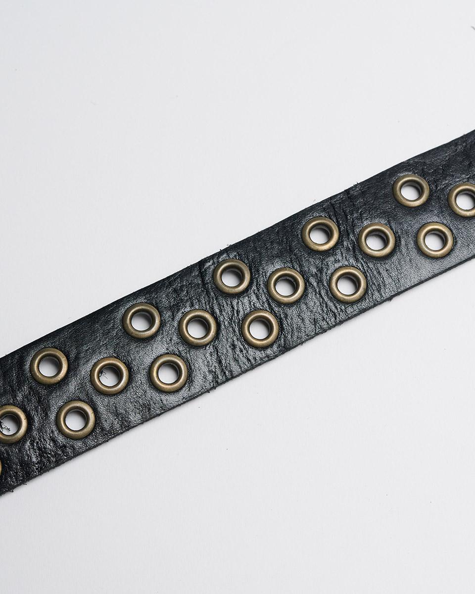Cinturón Piel Círculos Tachuelas Negro
