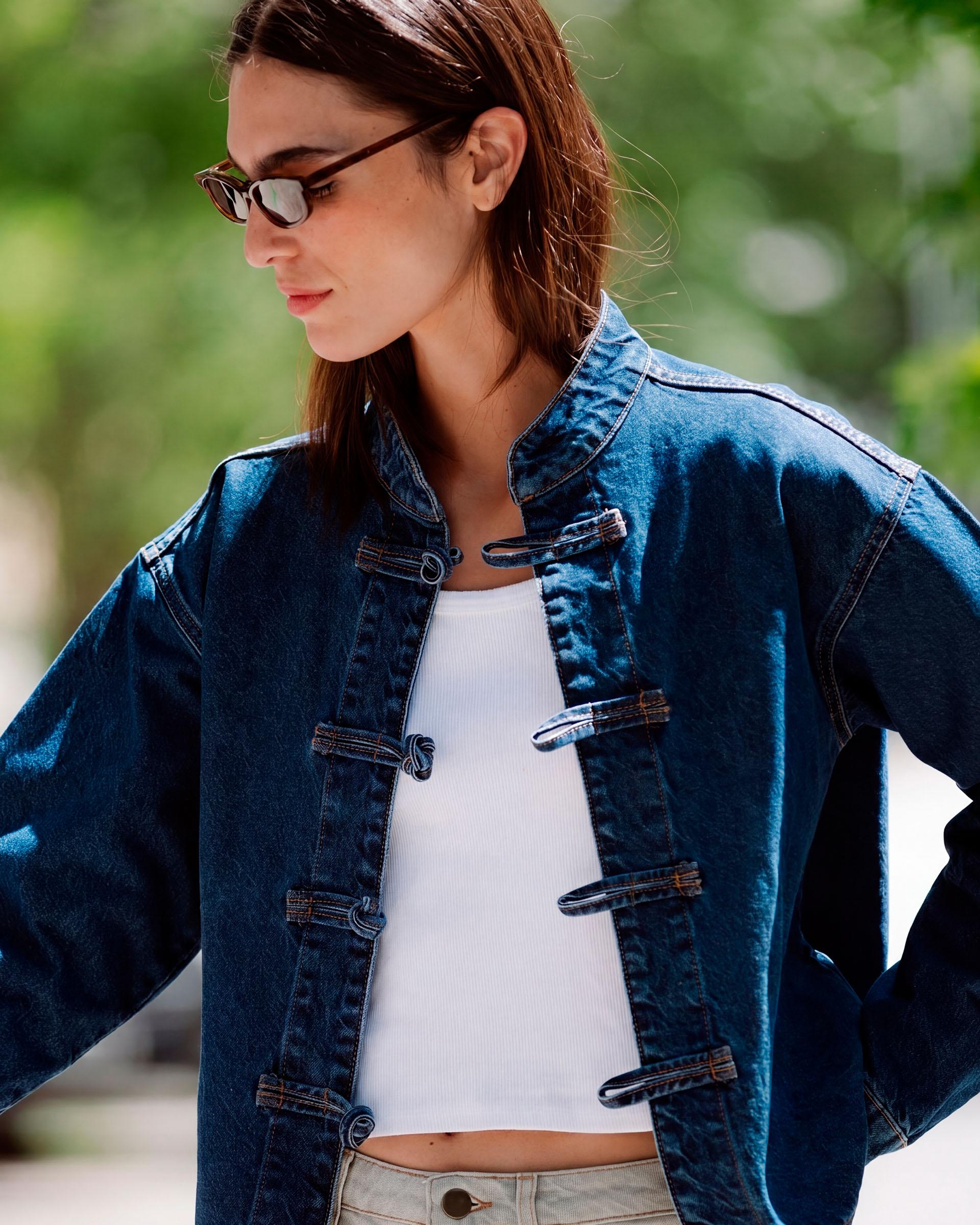 Cazadora Denim Alamares Azul