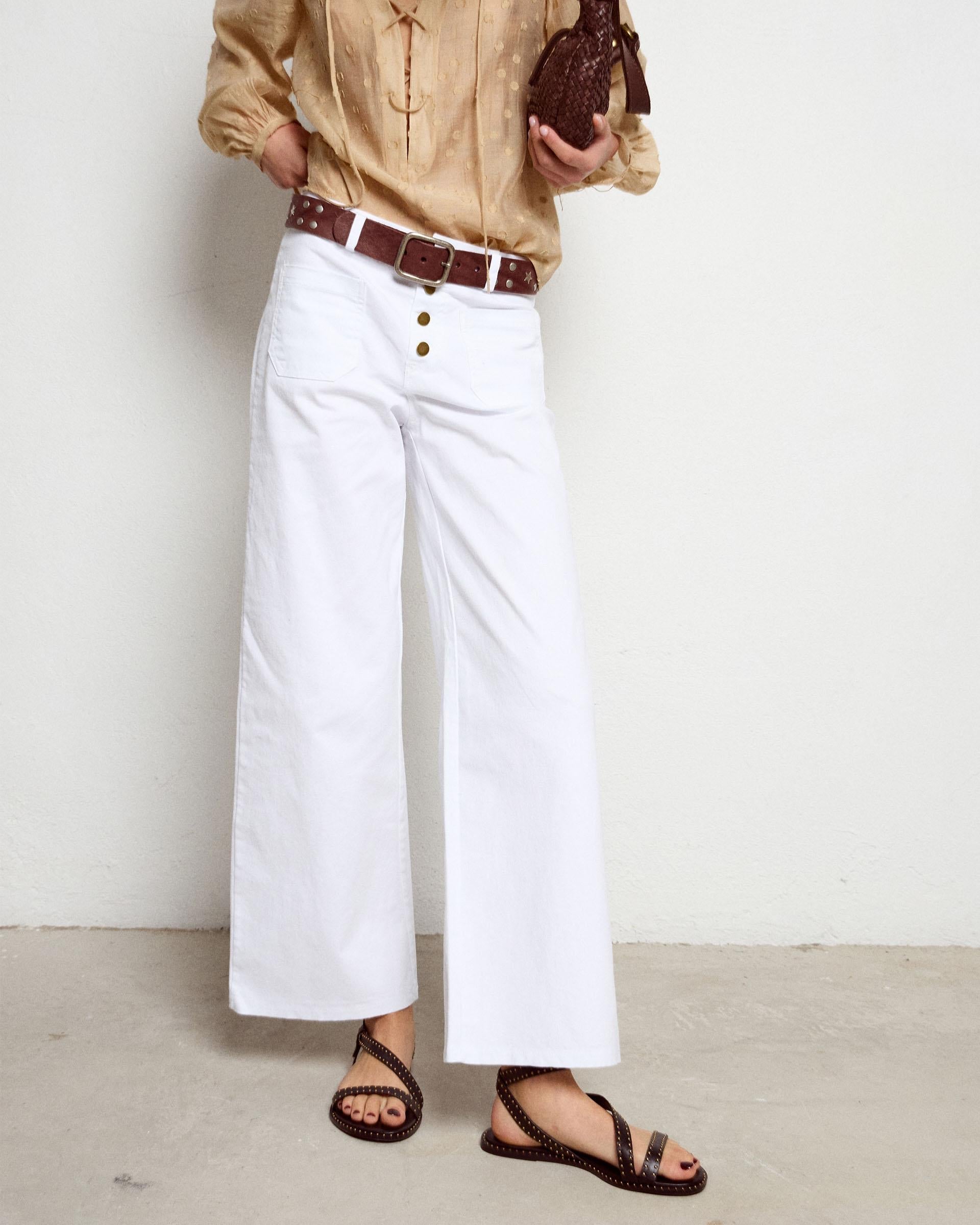 Jeans Bolsillos De Plastón Blanco