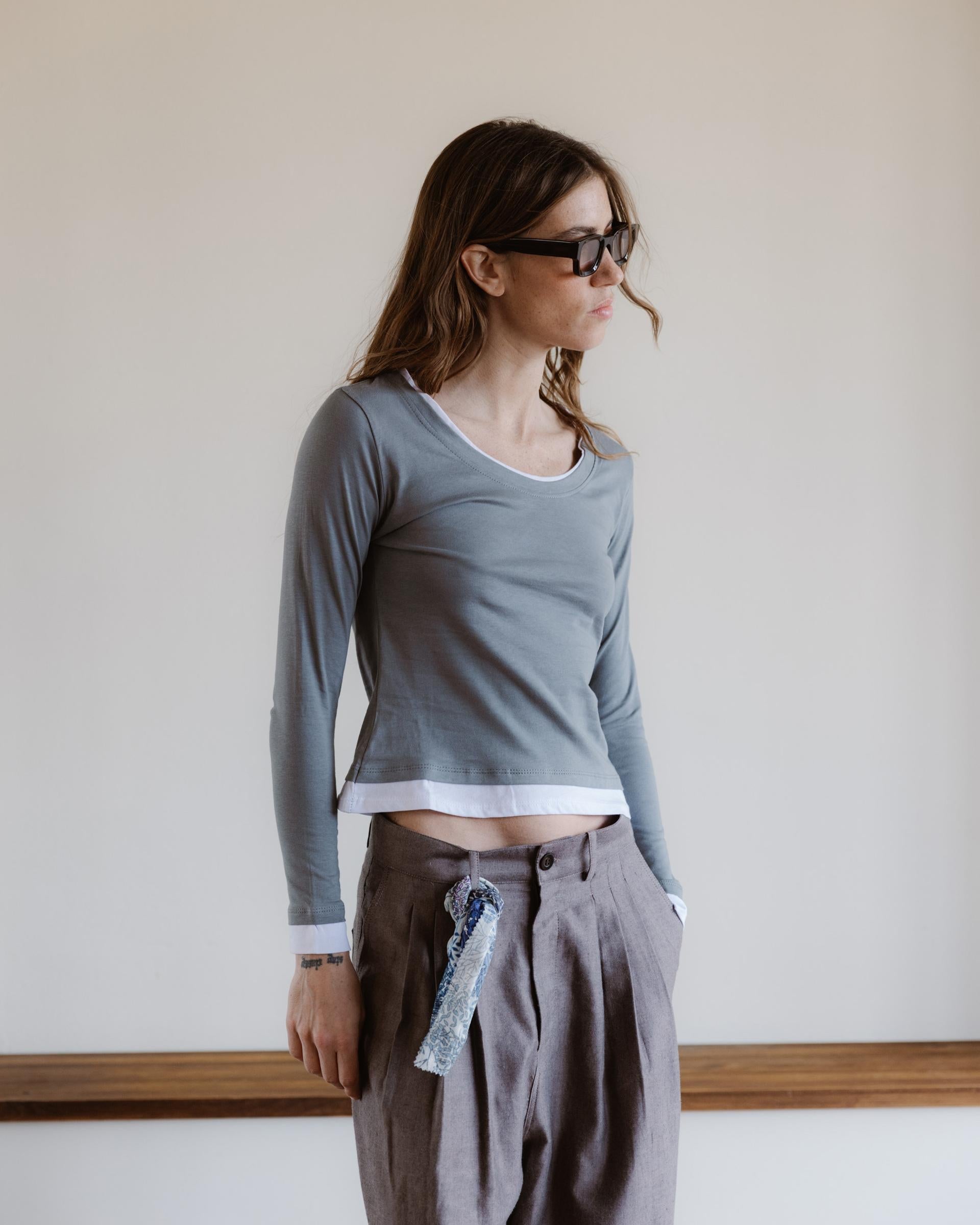Camiseta Efecto Doble Gris