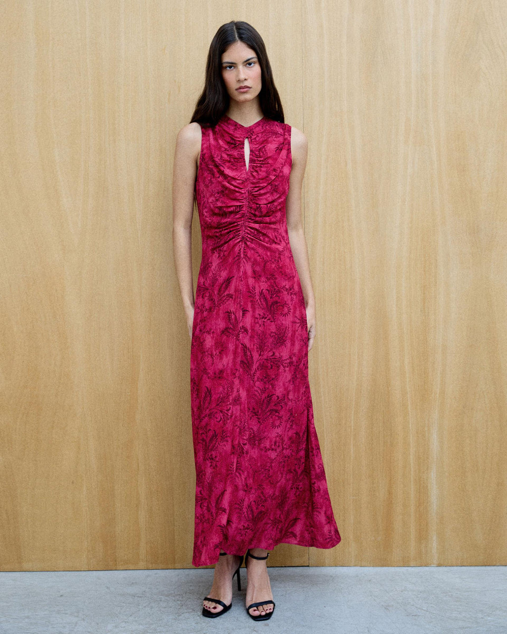 Vestido Fruncido Delantero Estampado Fucsia
