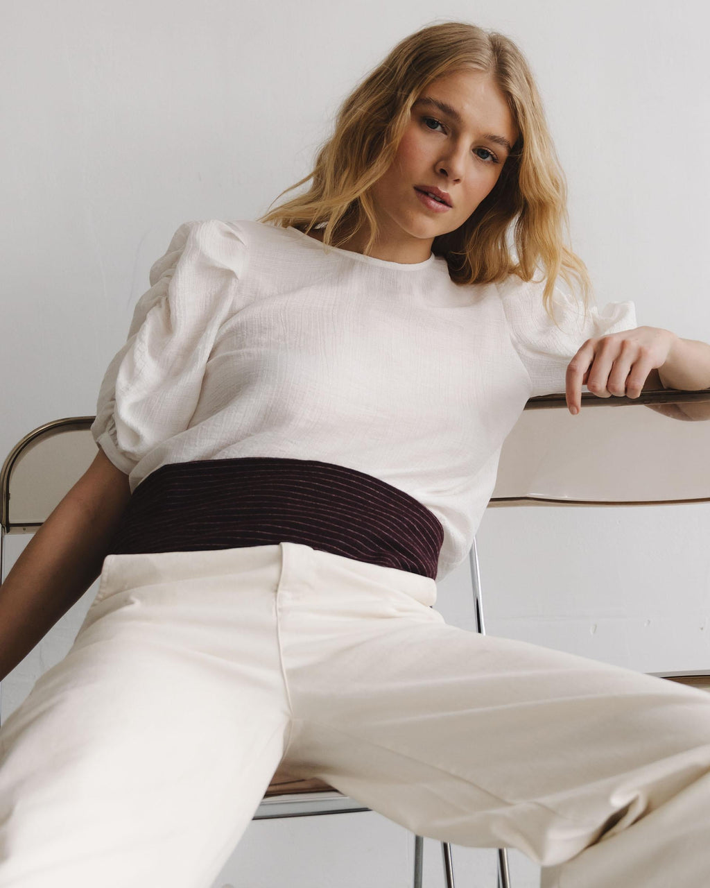 Blusa Tejido Rustico Manga Abullonada Blanca