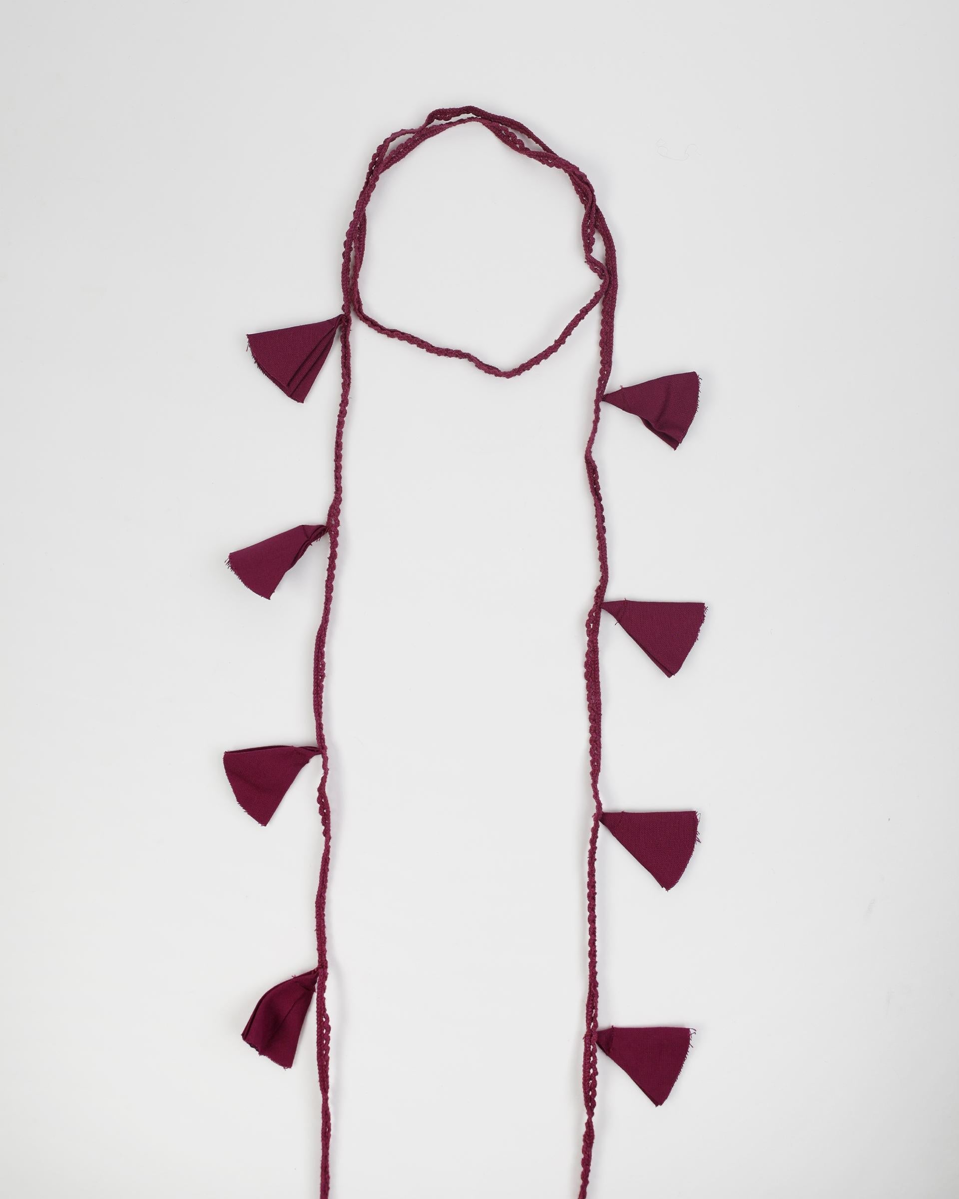 Collar Puntilla Flores Morado
