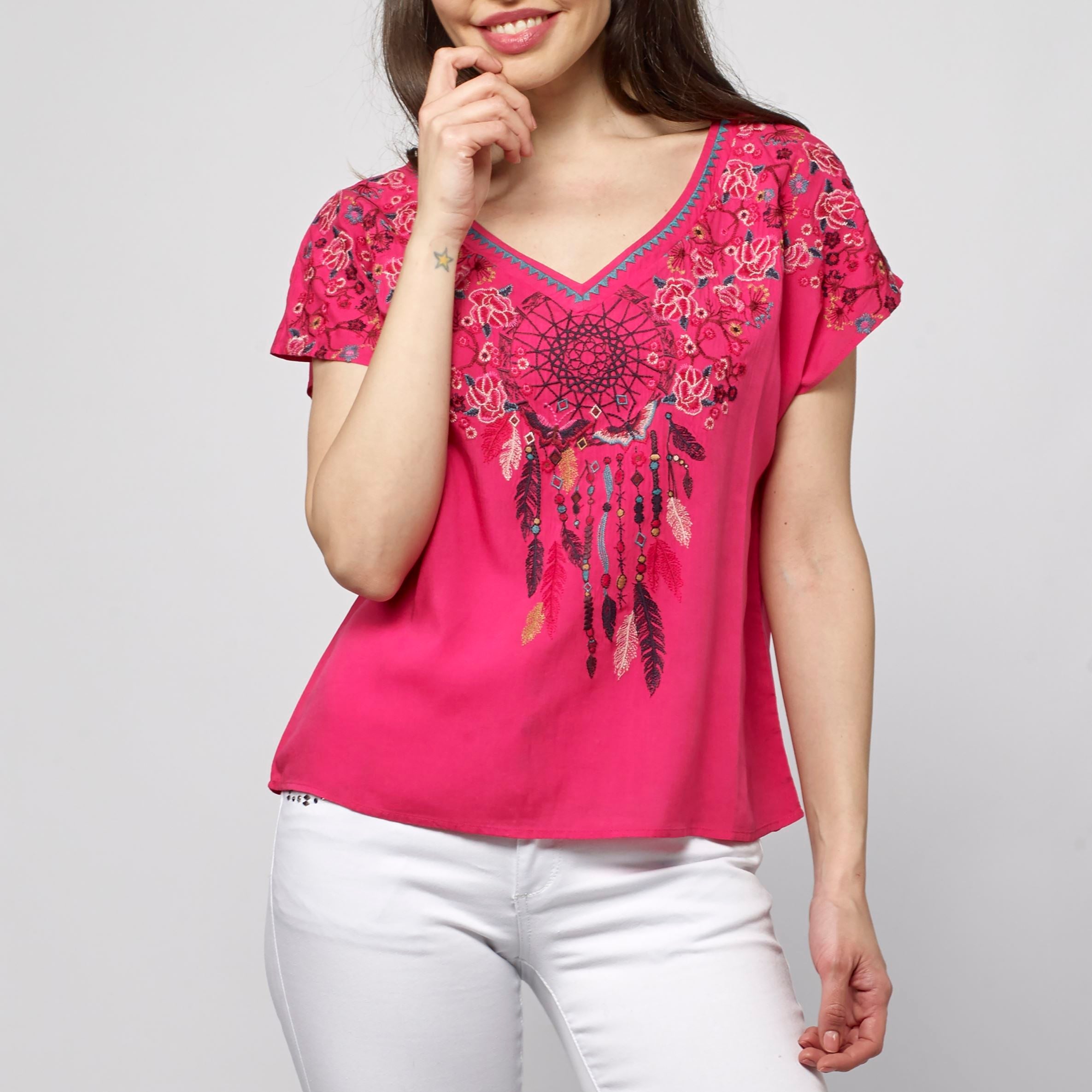 Blusa Fluida Bordada con Abalorios Mujer – Koroshi Coral