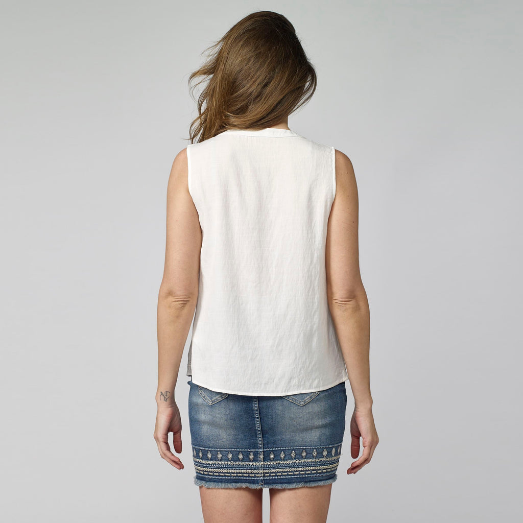 Blusa Fluida Mujer Sin Mangas con Bordados y Puntilla – Koroshi 2012BL70