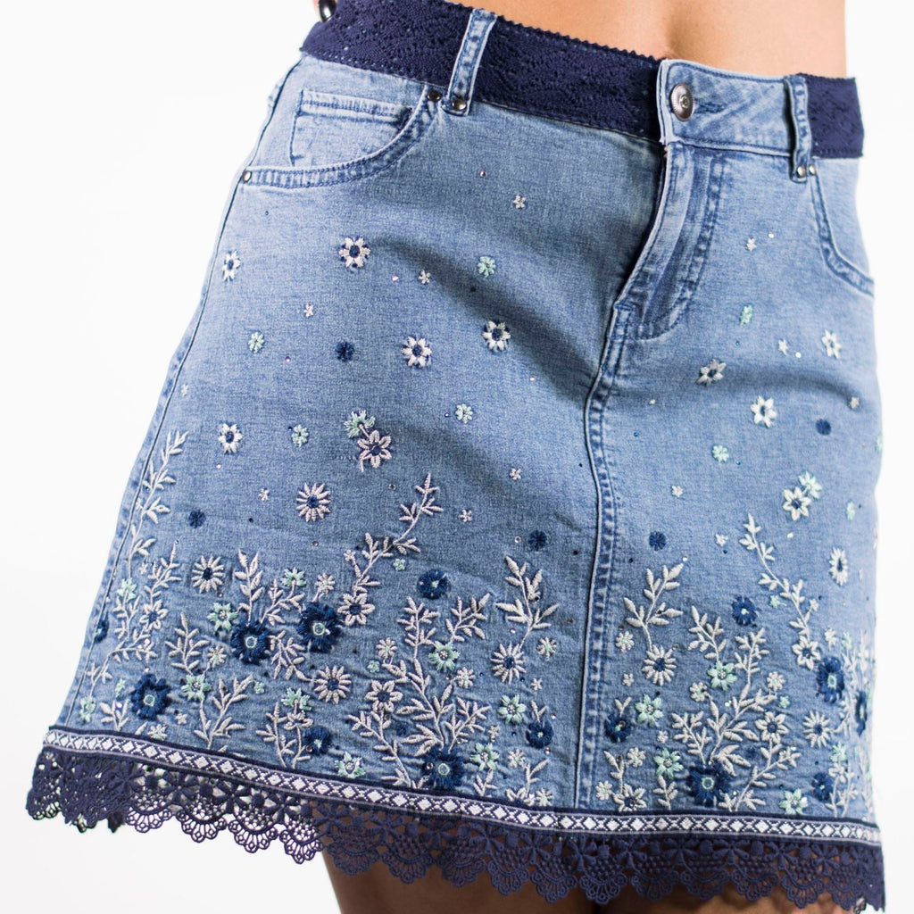 Falda Vaquera Mujer Trapecio Bordado Floral y Puntilla – Koroshi Azul Medio