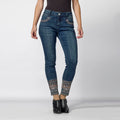 Pantalón Vaquero Slim Mujer con Bordado Étnico en el Bajo – Koroshi Azul Oscuro