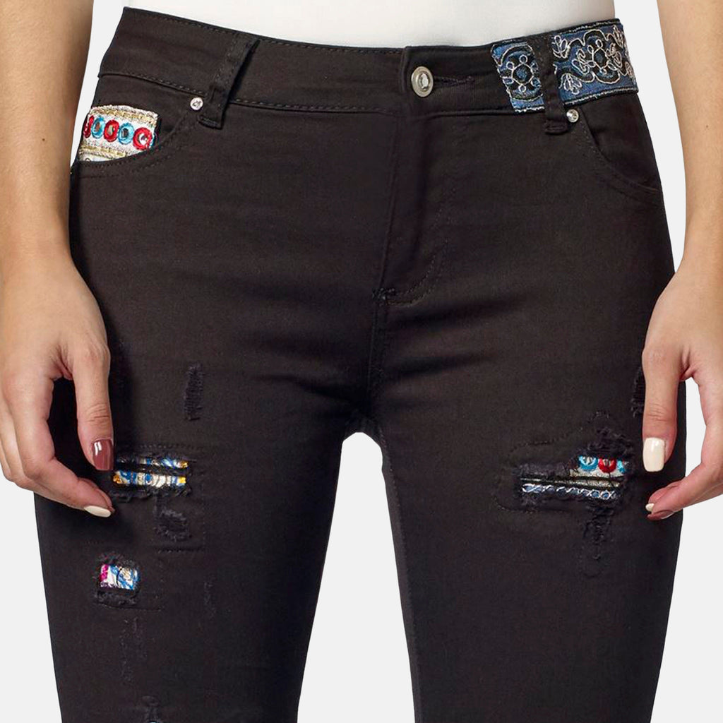 Pantalón Skinny Mujer Efecto Roto con Parches Étnicos – Koroshi 2012PT35