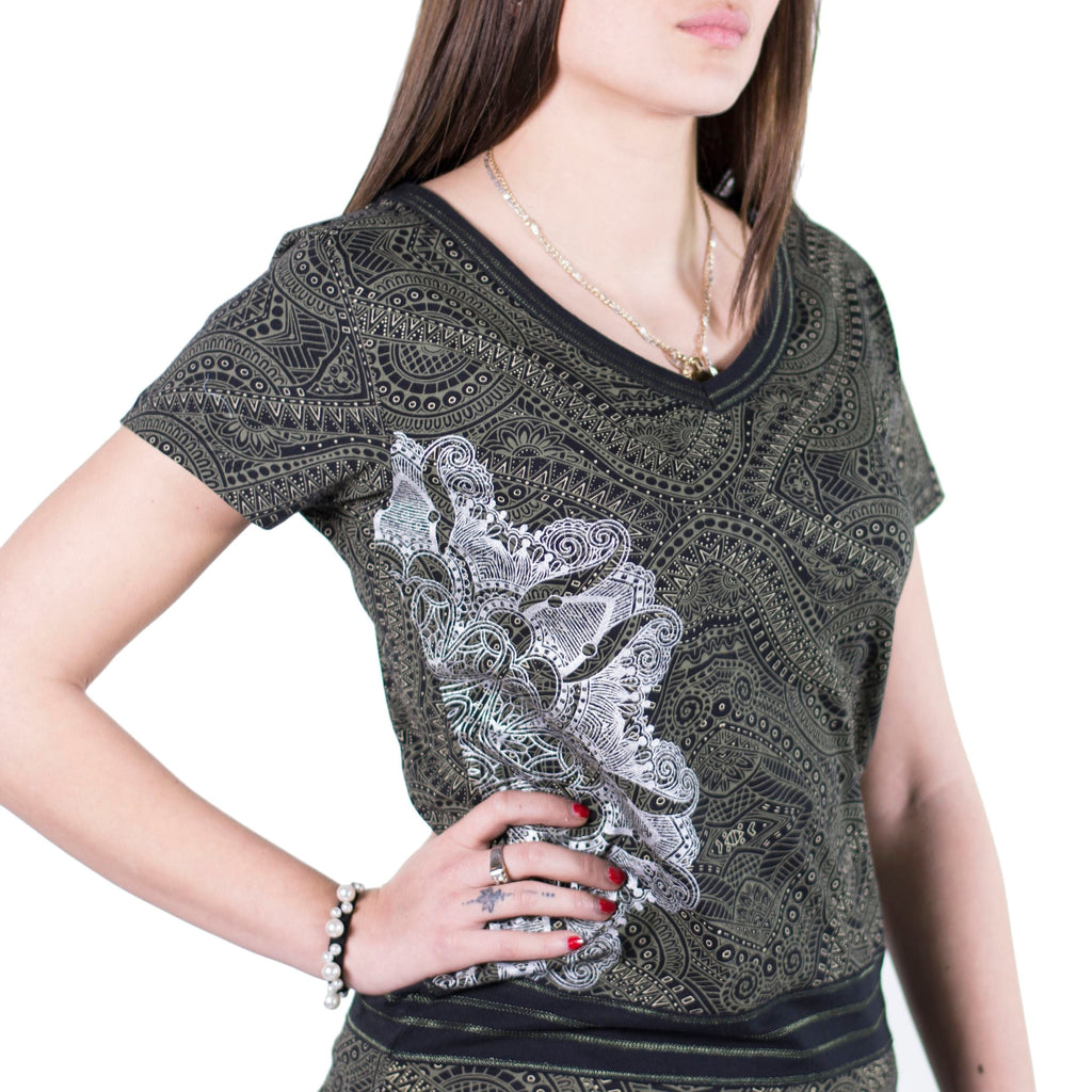 Top Mujer Manga Corta Estampado Foil – Koroshi 2012TP27