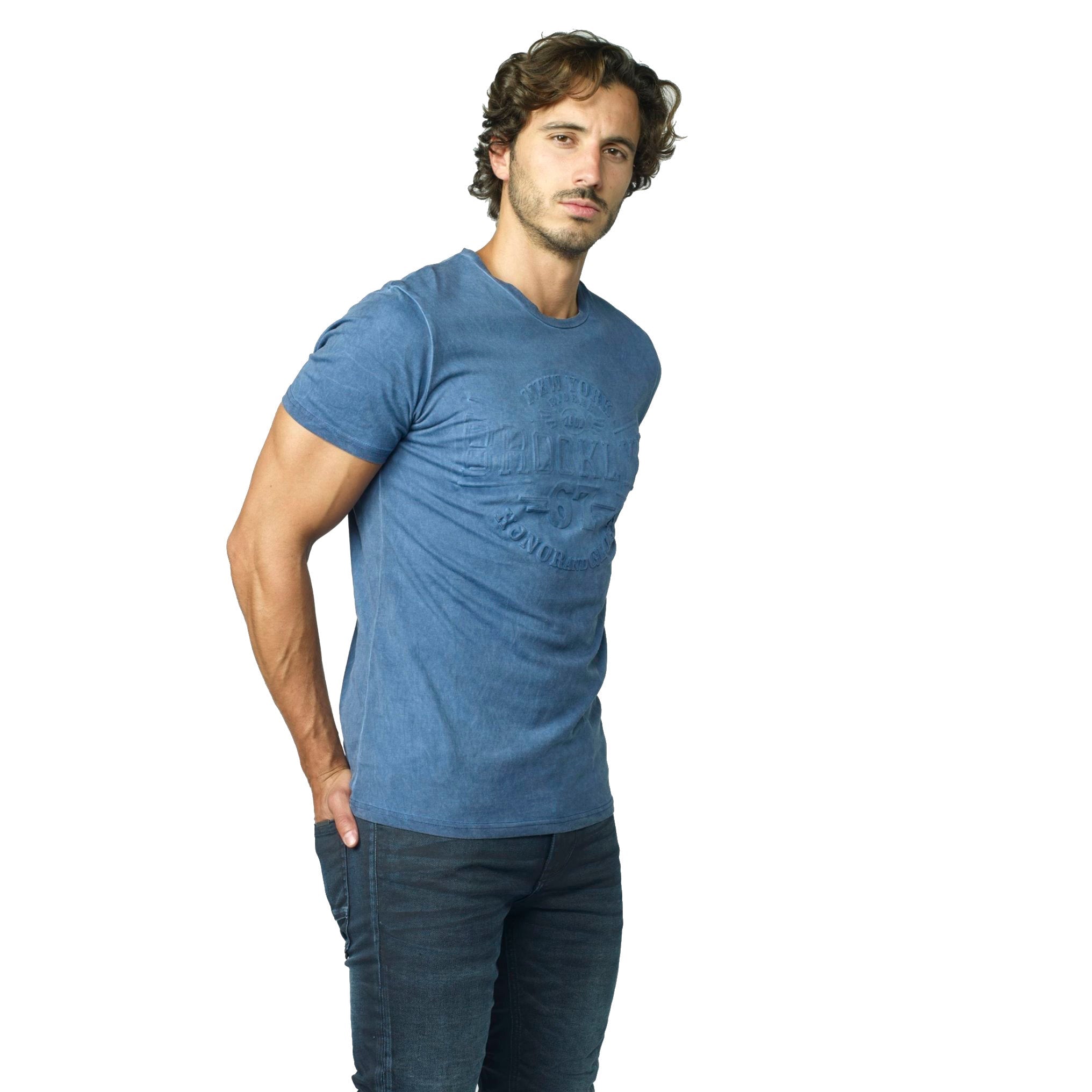 Camiseta Hombre Efecto Lavado Estampado en Relieve – Koroshi 2021MC09