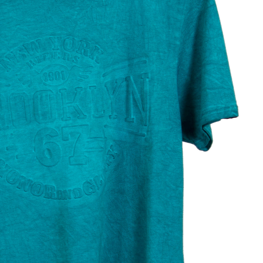 Camiseta Hombre Efecto Lavado Estampado en Relieve – Koroshi 2021MC09