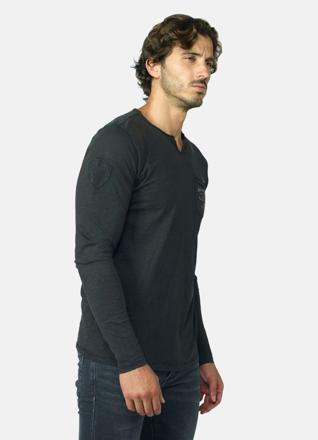 Camiseta Manga Larga Hombre Cuello Partido con Bolsillo – Koroshi 2021ML16
