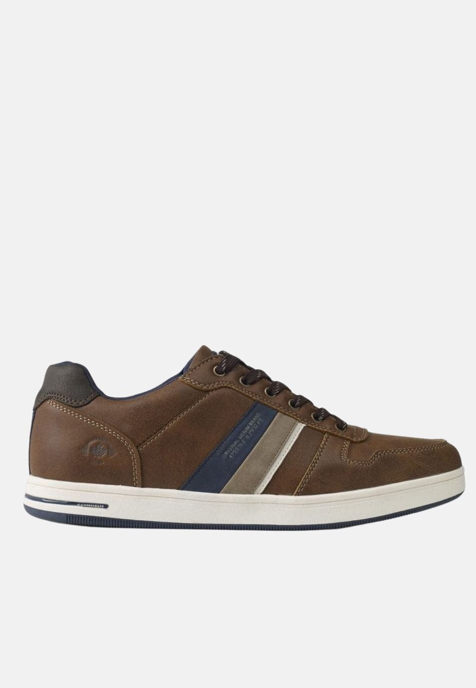 Sneaker para hombre con cordones