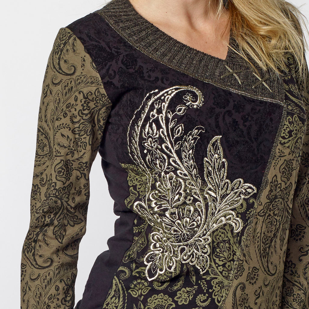Camiseta Manga Larga Mujer Estampado Foil y Flock – Koroshi 2022ML35