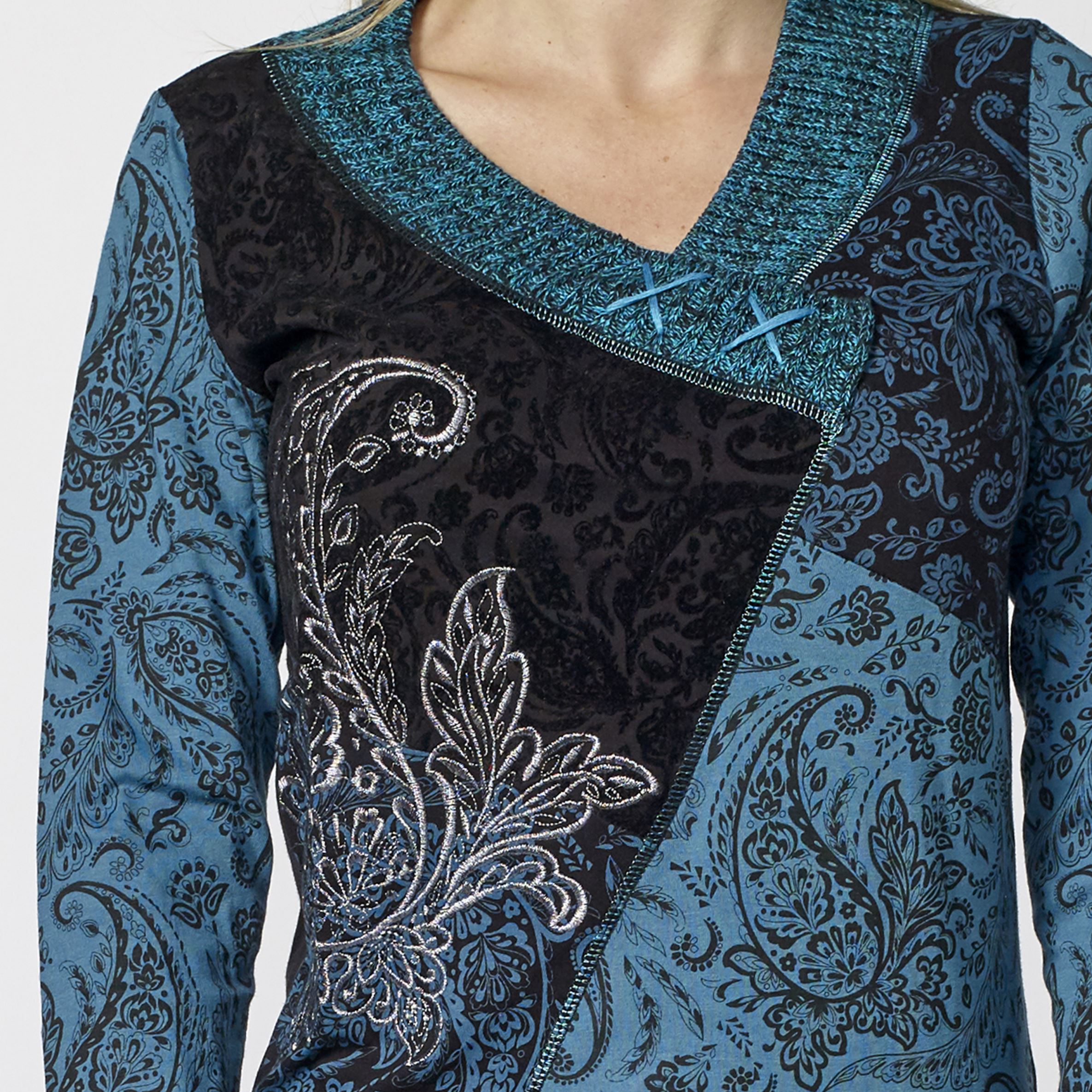 Camiseta Manga Larga Mujer Estampado Foil y Flock – Koroshi 2022ML35