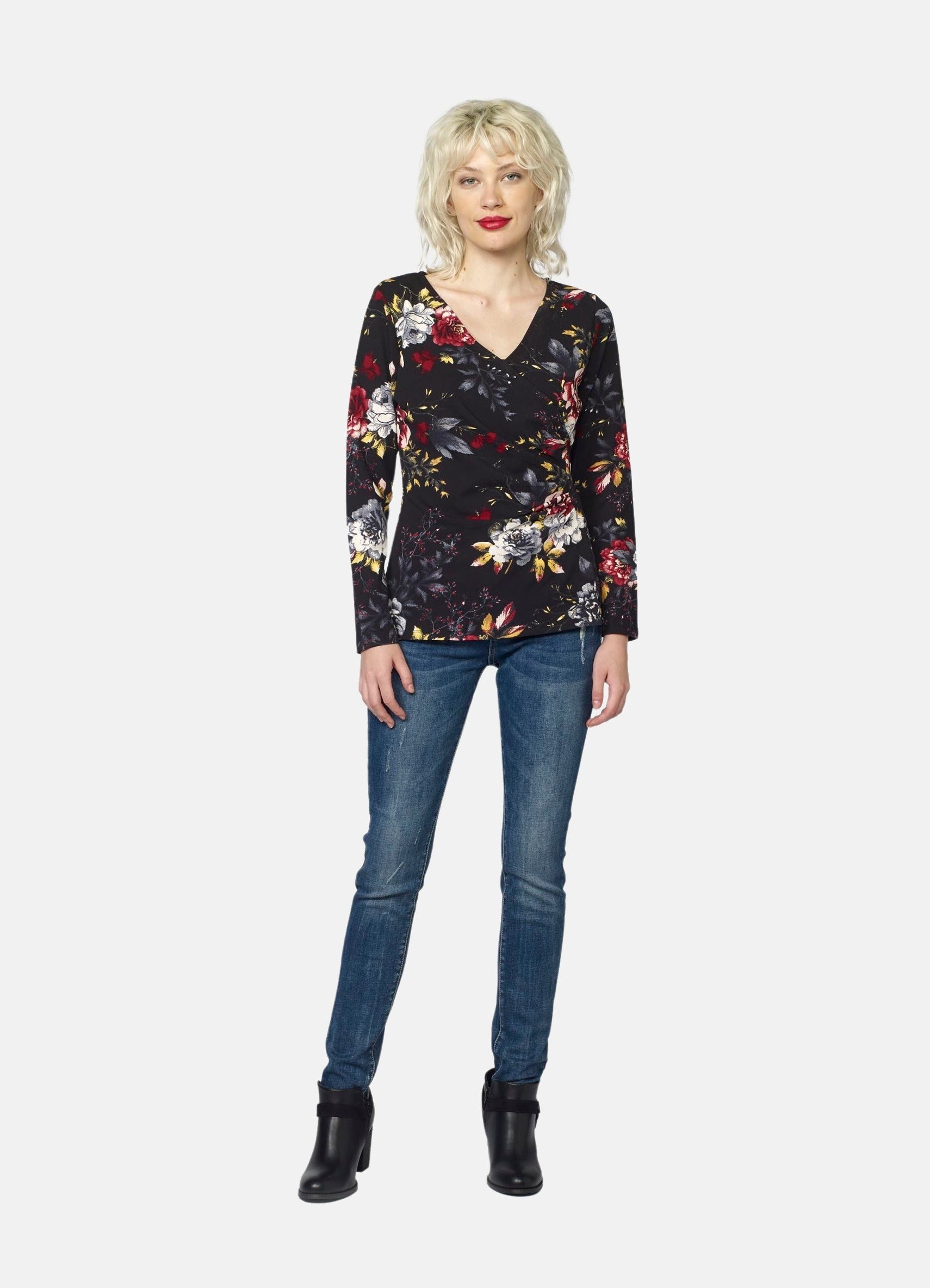 Camiseta Manga Larga Mujer Estampado Floral Escote Cruzado – Koroshi Negra