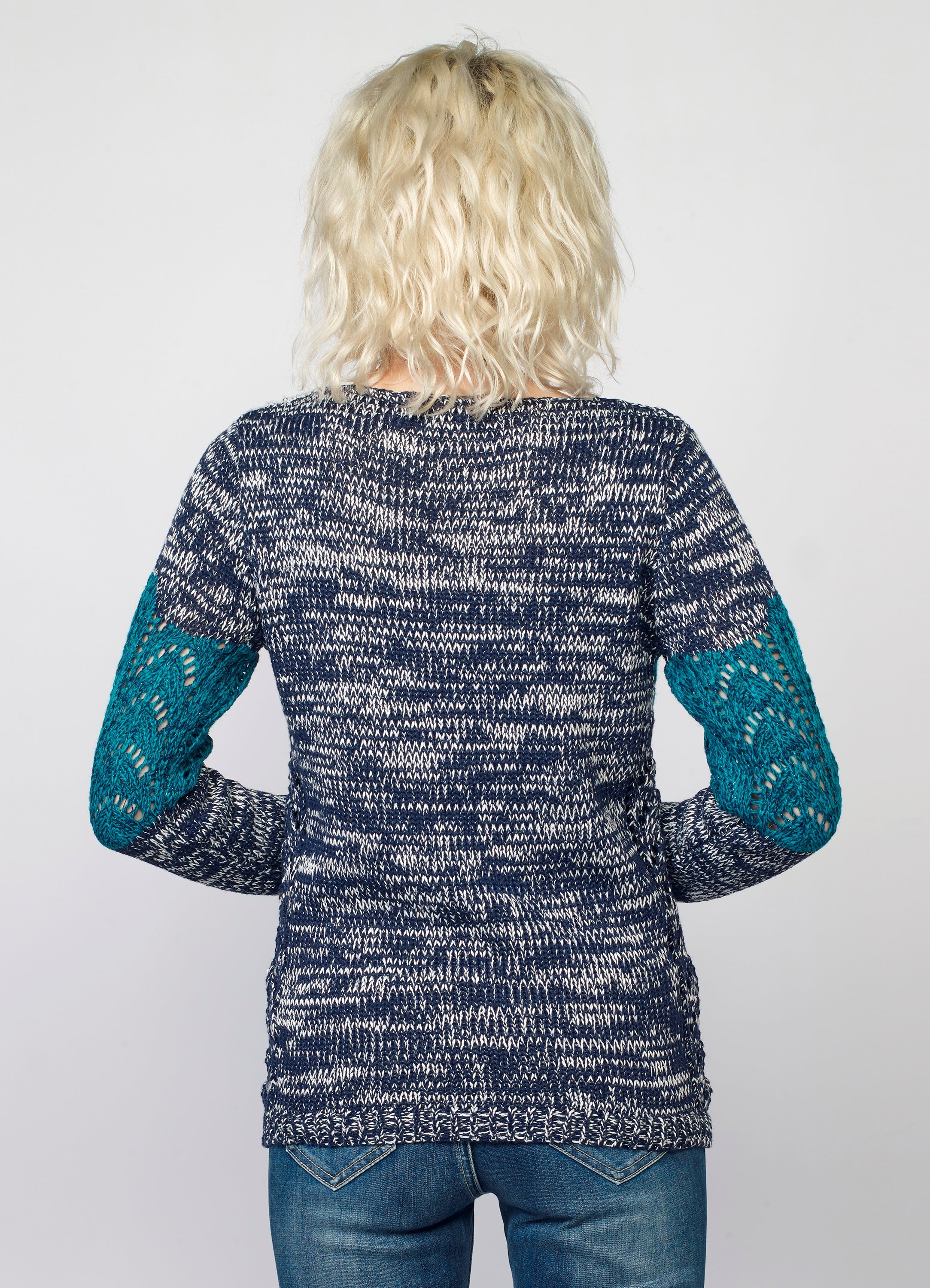 Jersey de Punto Mujer Rayas y Calados Cuello Redondo – Koroshi 2022TR04