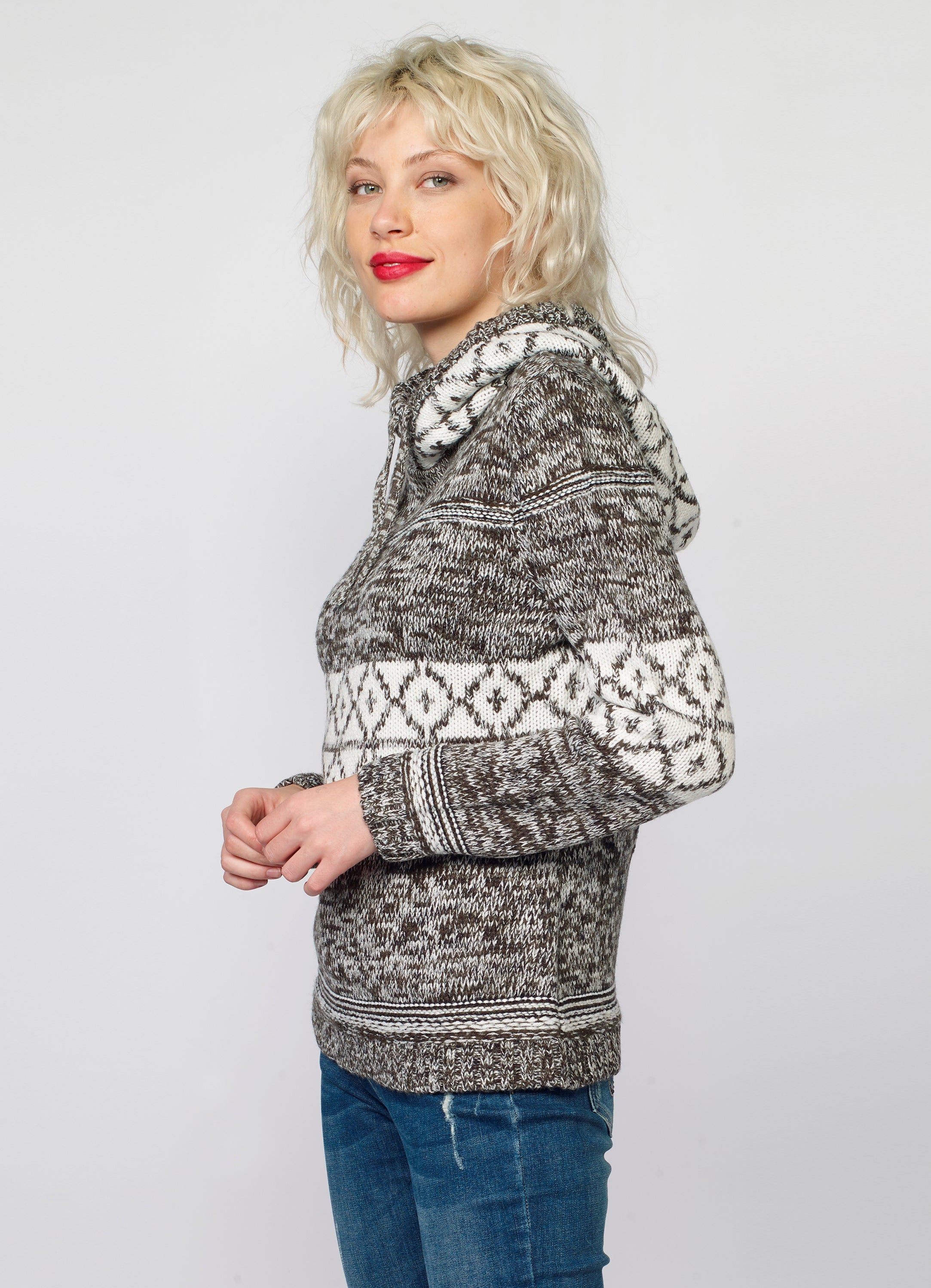 Jersey de Punto Mujer Jacquard Geométrico con Capucha – Koroshi 2022TR05