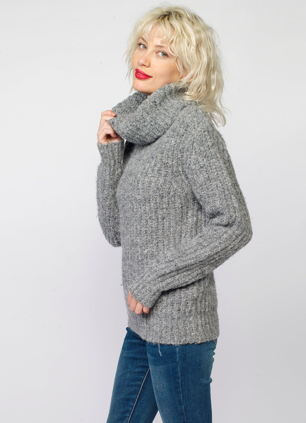 Jersey de Punto Mujer Canalé Jaspeado Cuello Vuelto – Koroshi 2022TR10