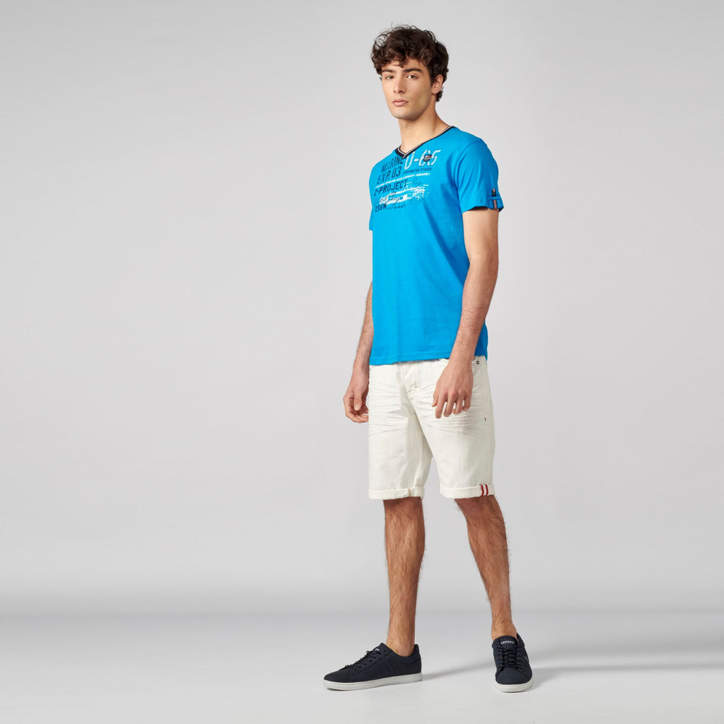 Camiseta Hombre Cuello Pico Estampado en el Pecho – Koroshi 2111MC04