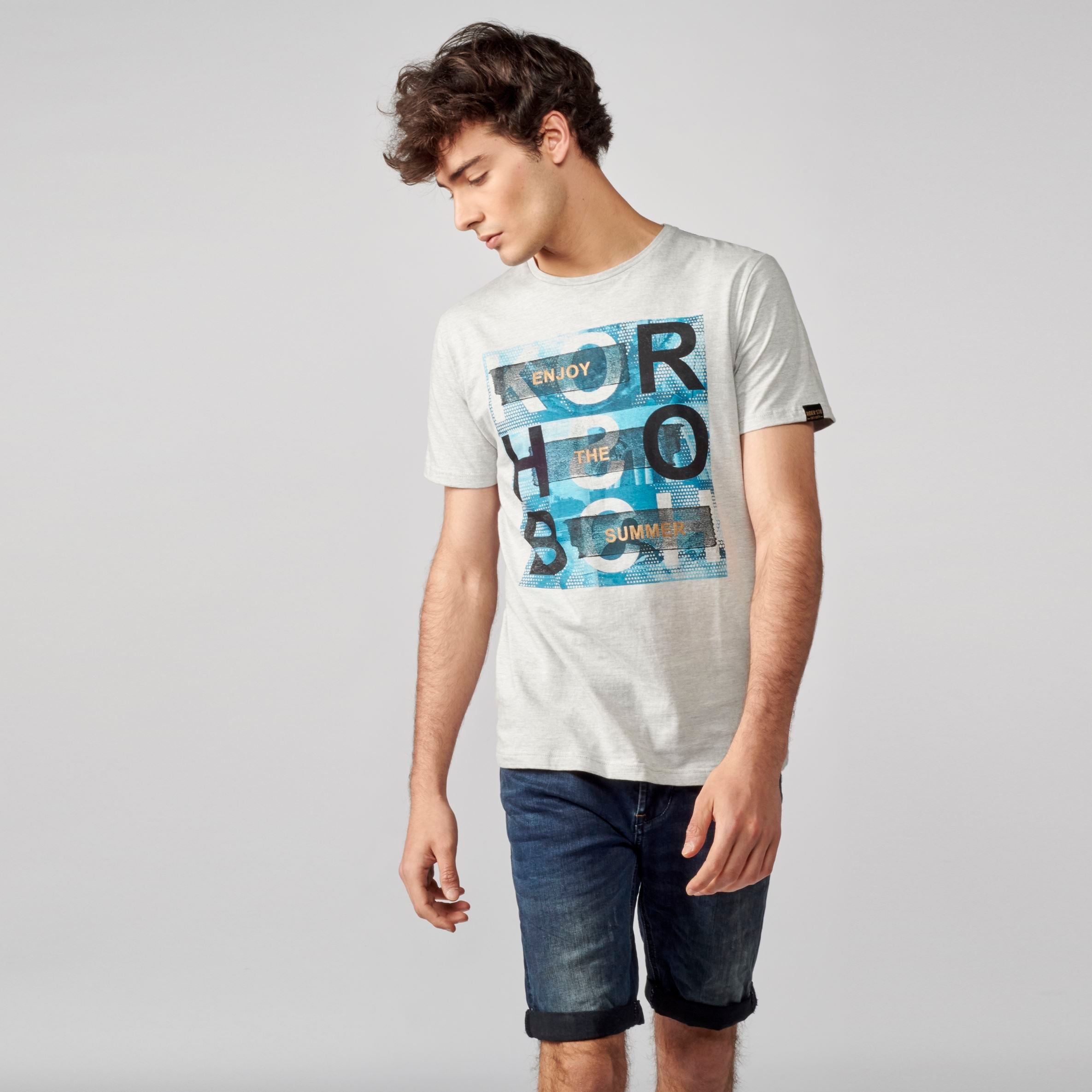 Camiseta Manga Corta Hombre Estampado Gráfico – Koroshi 2111MC28