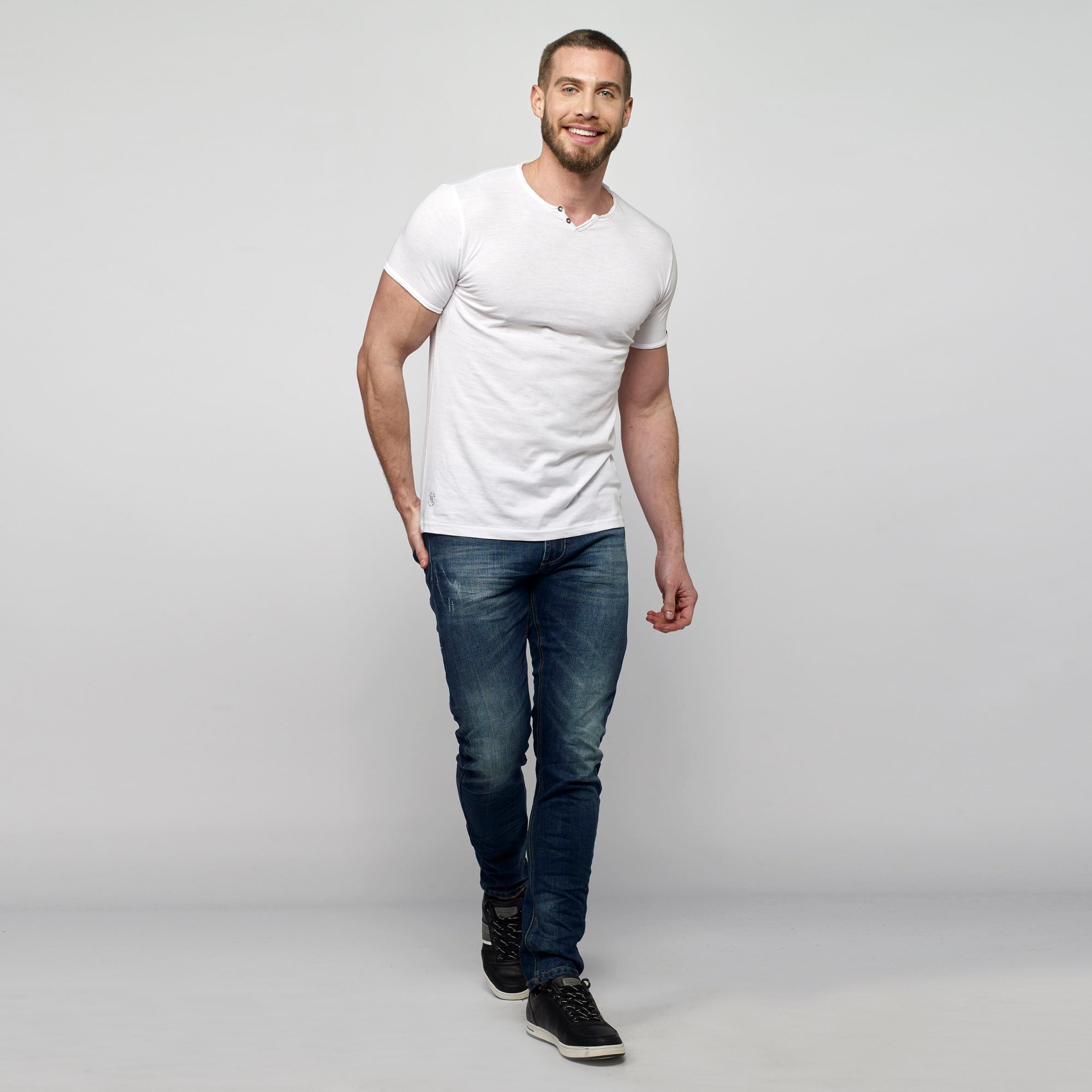 Camiseta Manga Corta Hombre Cuello con Abertura – Koroshi 2111MC62