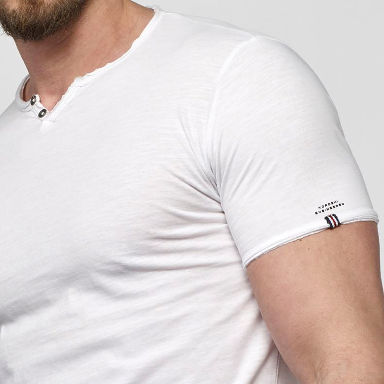 Camiseta Manga Corta Hombre Cuello con Abertura – Koroshi 2111MC62