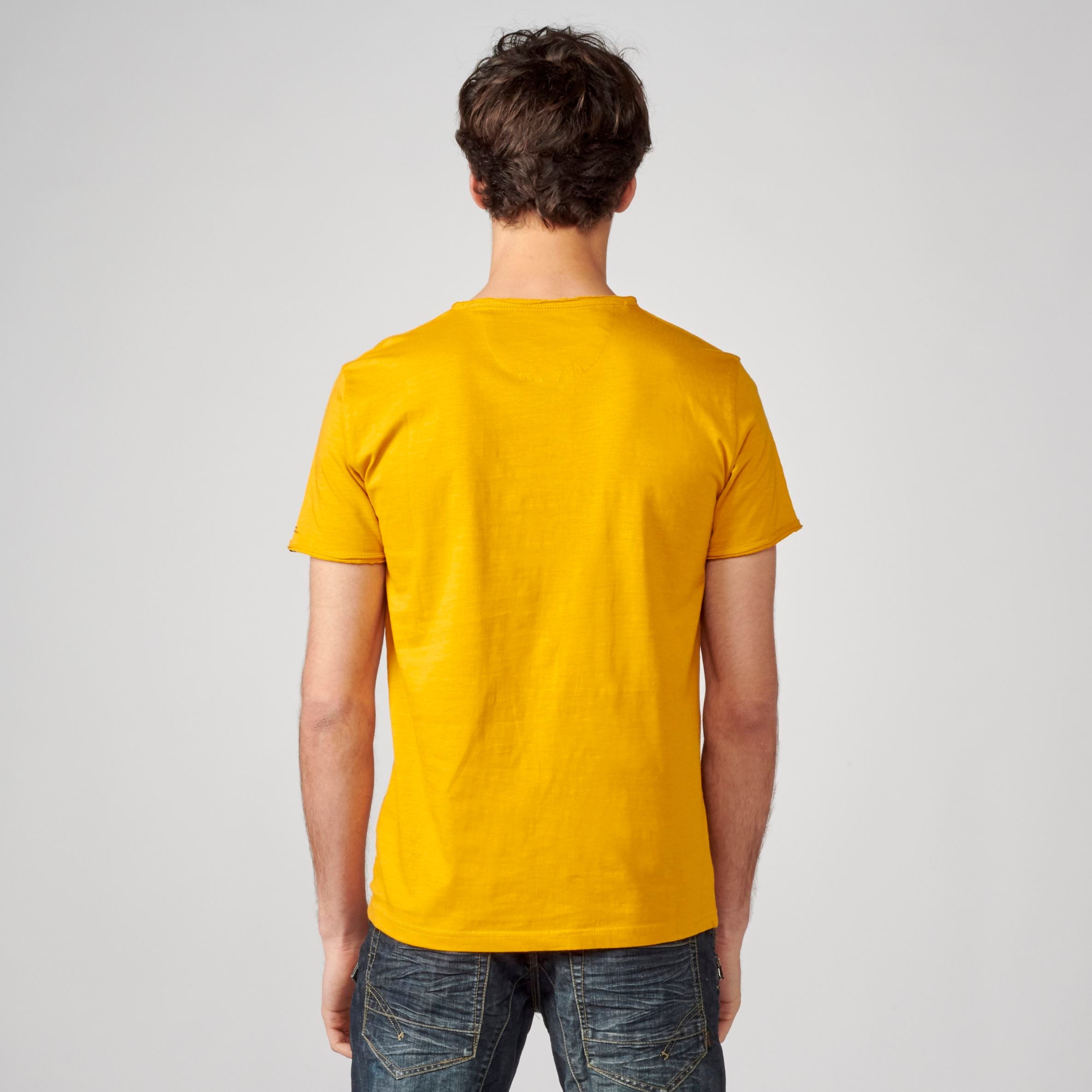Camiseta Manga Corta Hombre Cuello con Abertura – Koroshi 2111MC62