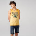 Camiseta Tirantes Hombre Degradado Texto en Relieve – Koroshi 2111MS04