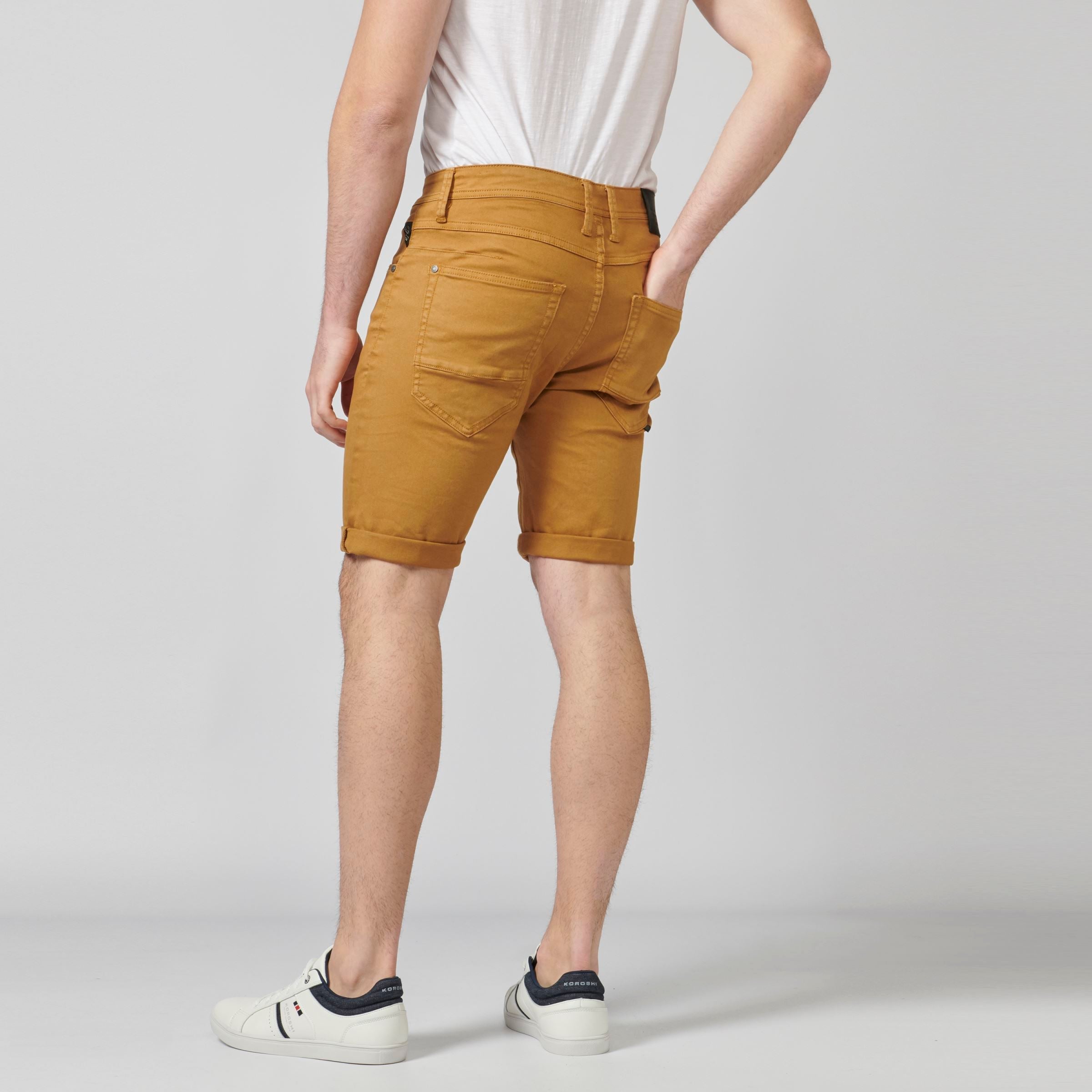 Bermuda Vaquera Hombre Low Rise con Cadena – Koroshi 2111PS03