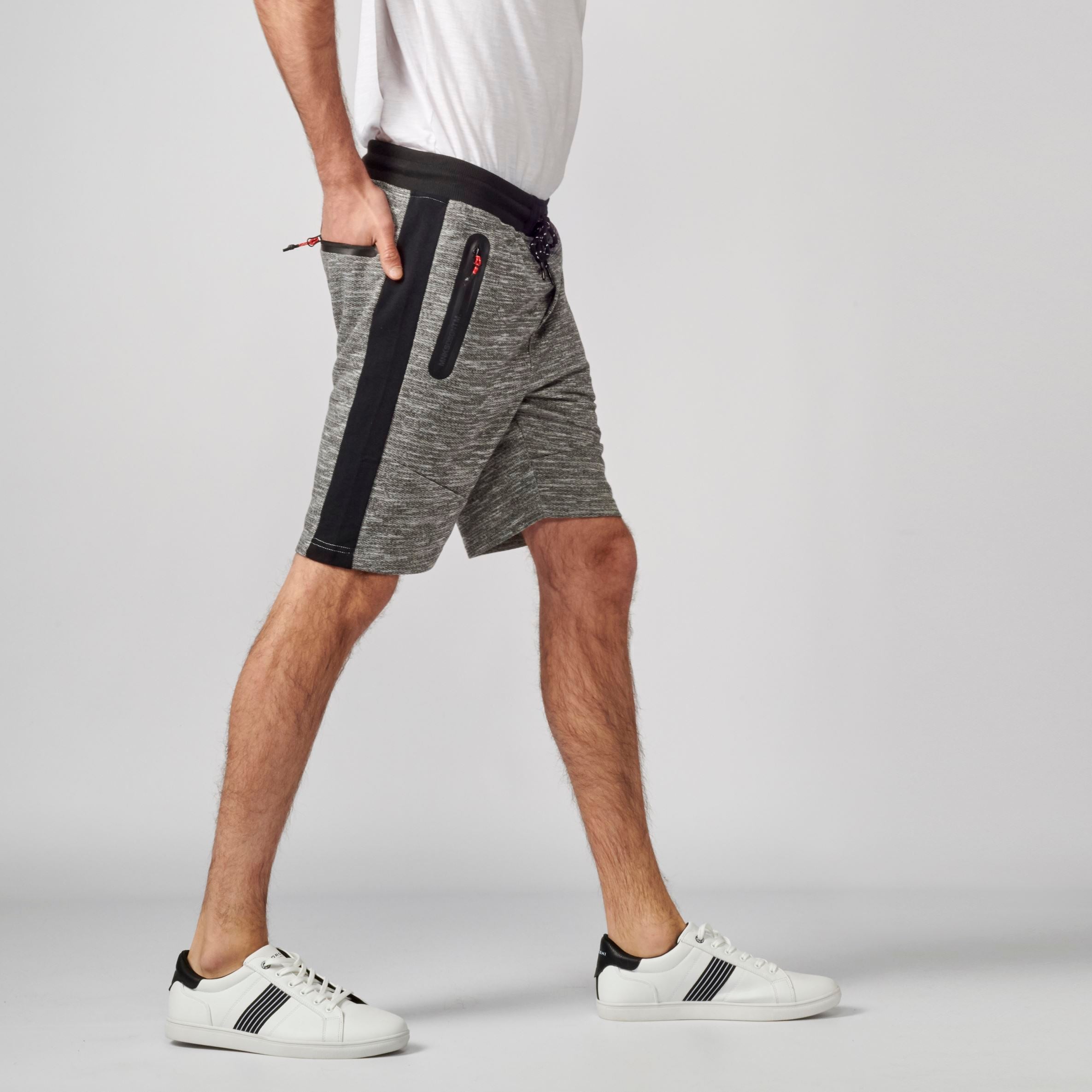 Bermuda Hombre Jogger Felpa Banda Lateral – Koroshi Gris