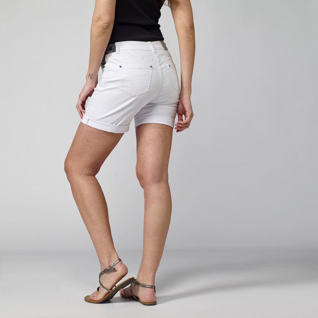 Pantalón Corto Mujer con Rasgados y Apliques Bordados – Koroshi 2112PS58