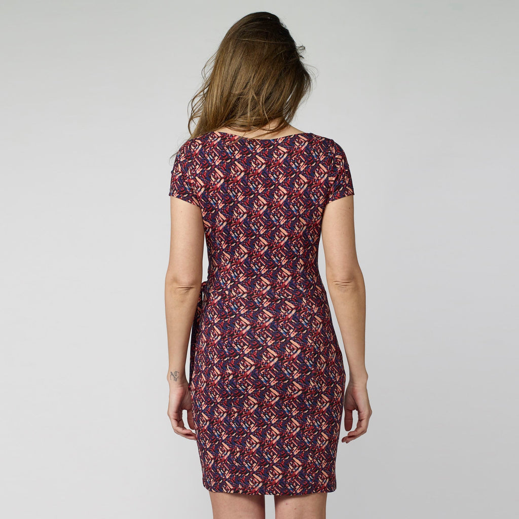 Vestido Fluido Mujer Manga Corta Estampado Étnico – Koroshi 2112VS21