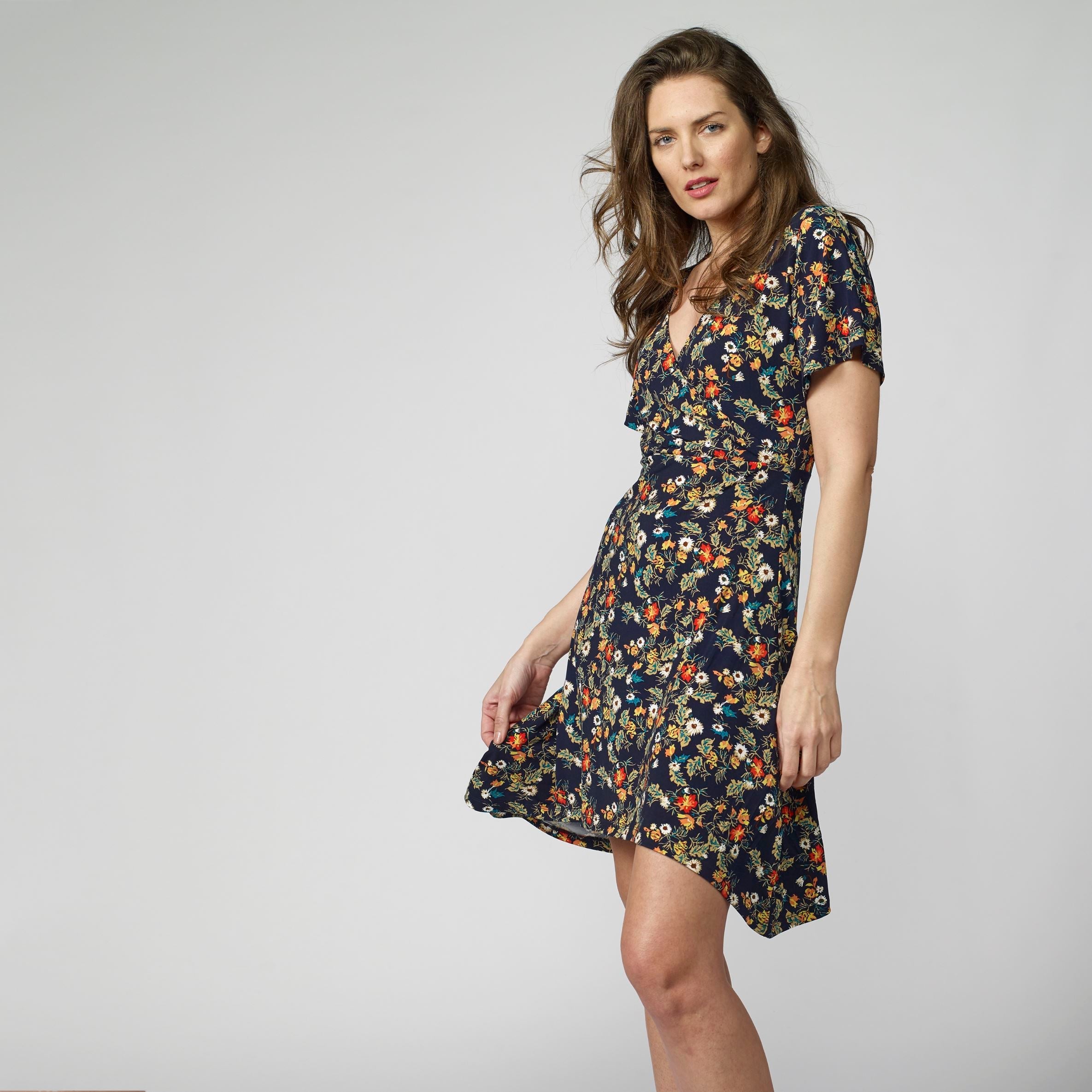 Vestido Corto Estampado Floral Manga Corta Mujer – Koroshi 2112VS32