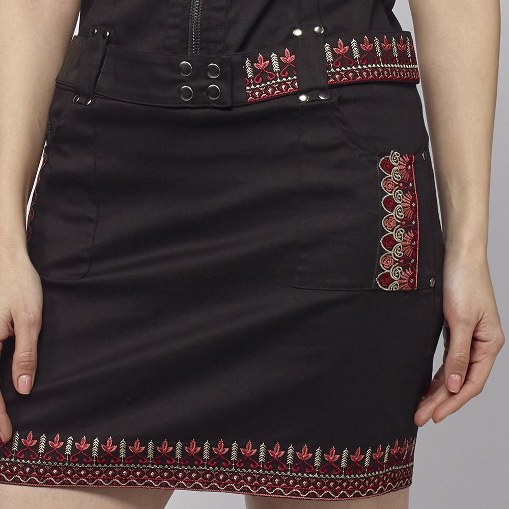 Vestido Mujer Sin Mangas con Cremallera y Bordados Étnicos – Koroshi 2112VS48