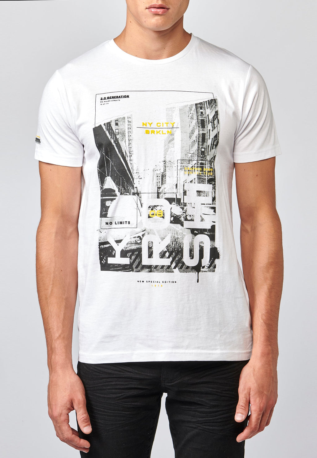 Camiseta Hombre Manga Corta Estampado Urbano – Koroshi 2121MC30