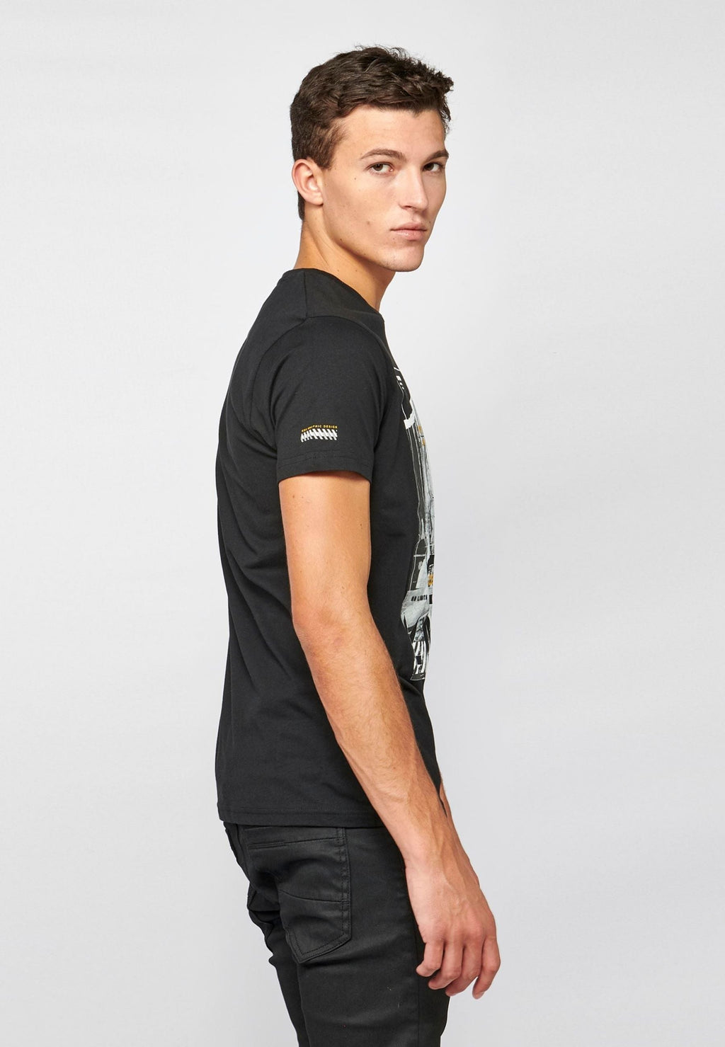 Camiseta Hombre Manga Corta Estampado Urbano – Koroshi 2121MC30