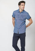 Camisa Hombre Manga Corta Fil a Fil Estampado Texto – Koroshi 2211CC06