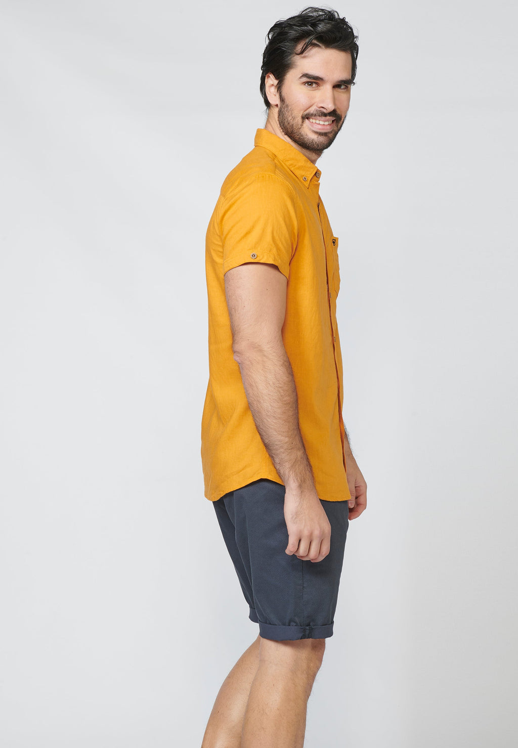 Camisa Hombre Manga Corta Lino Algodón Cuello Button Down – Koroshi 2211CC08
