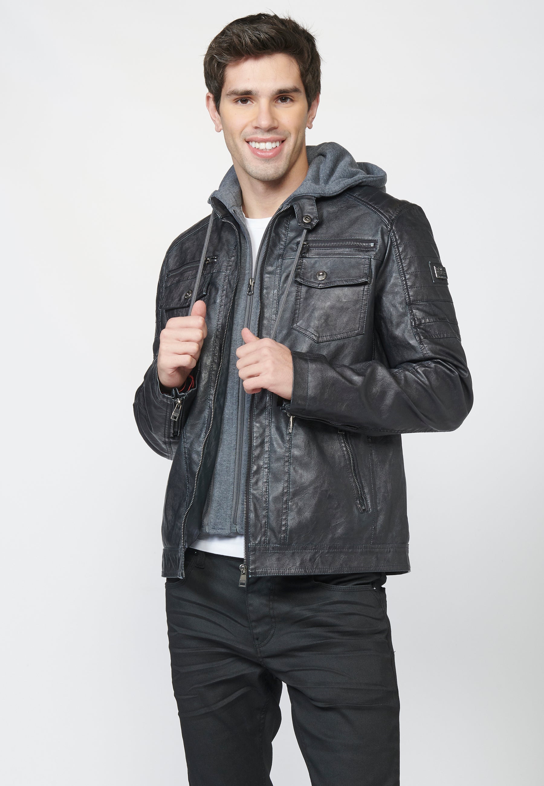 Chaqueta Cazadora Hombre Efecto Piel Capucha Desmontable – Koroshi 2211JA05