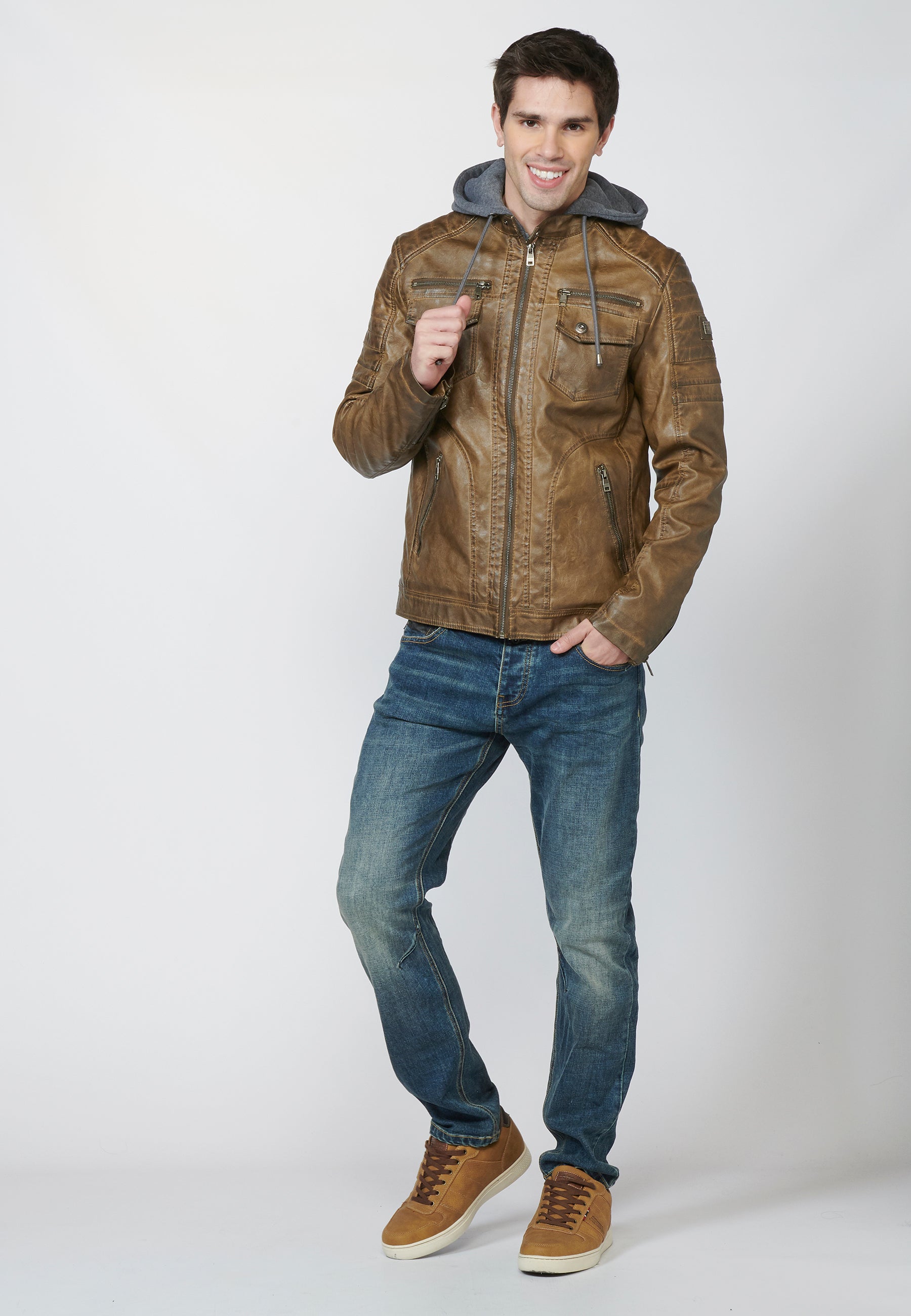 Chaqueta Cazadora Hombre Efecto Piel Capucha Desmontable – Koroshi 2211JA05