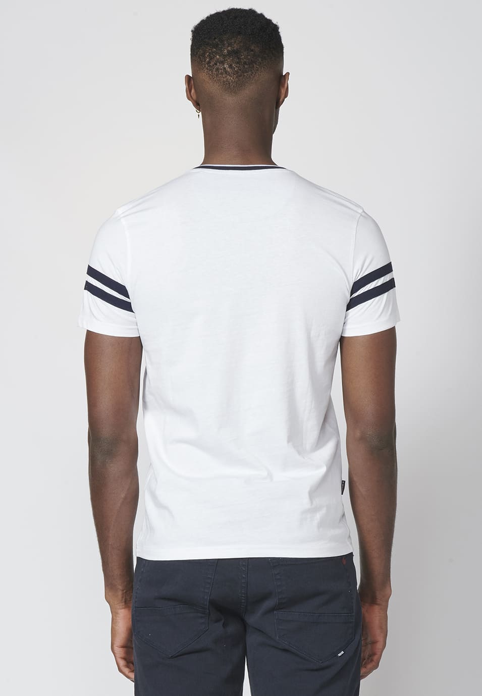 Camiseta Hombre Manga Corta Cuello Pico Estampada – Koroshi 2211MC04