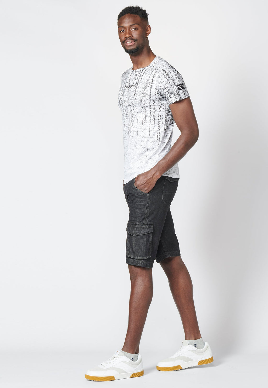 Camiseta Hombre Manga Corta Estampado Degradado Algodón – Koroshi 2211MC11