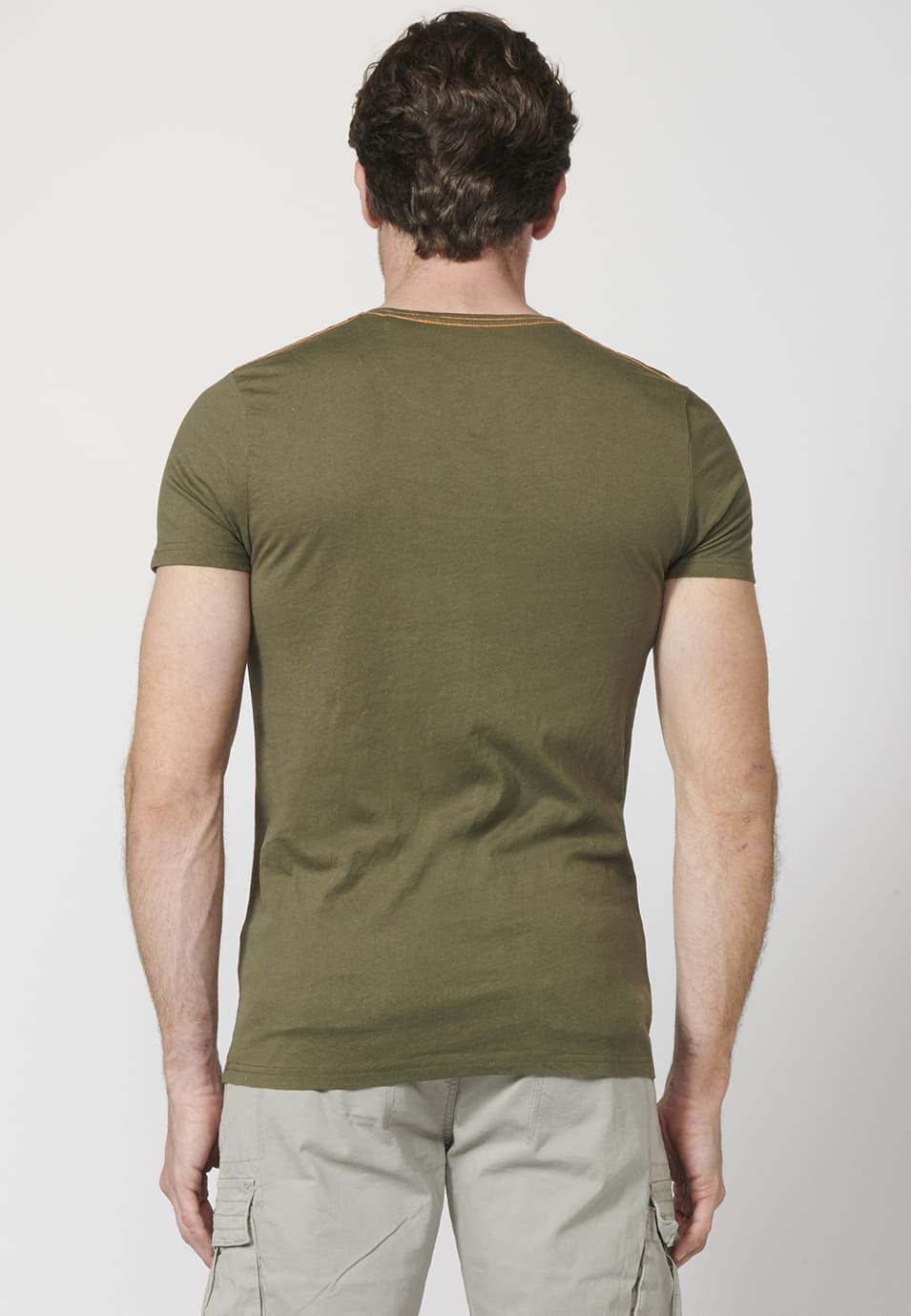Camiseta Hombre Manga Corta Estampado Delantero Algodón – Koroshi 2211MC12