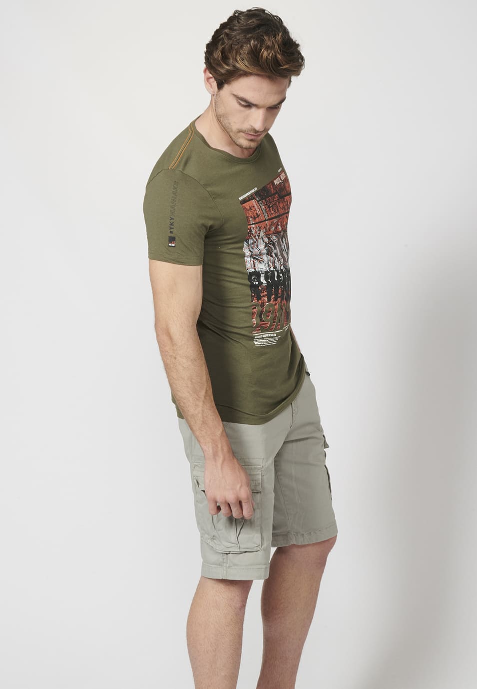 Camiseta Hombre Manga Corta Estampado Delantero Algodón – Koroshi 2211MC12